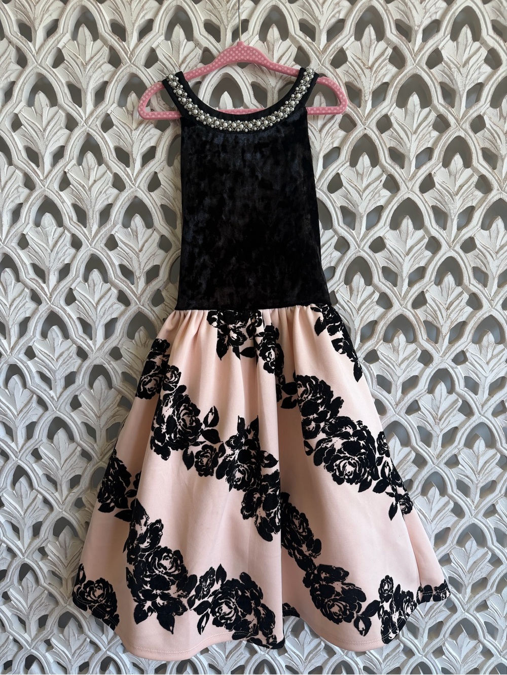 Speechless Girls Size 10 Black Velvet Pink Floral Pearl Party Dress